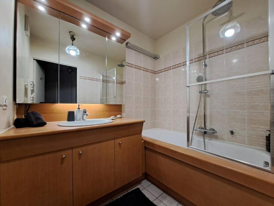 Appartement Aux Portes De Paris Et 5 Minutes Du Metro Charenton-le-Pont Exterior photo